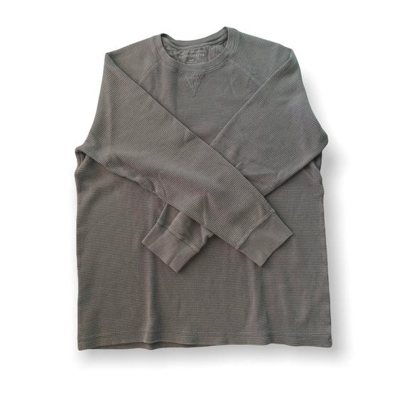 Comfortable Denver Hayes Grey Long Sleeve - Picture 1 of 3